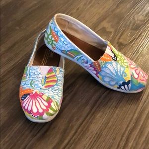 Lilly Pulitzer Toms